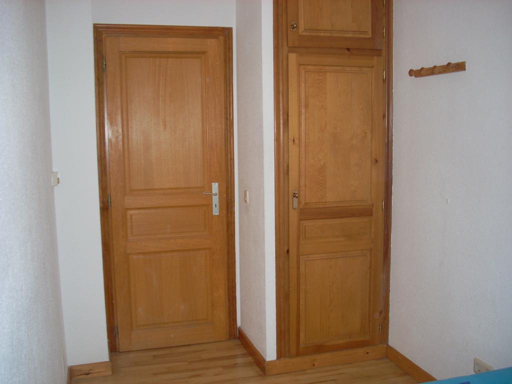 Apartamentos Los Tilos Benasque Room photo